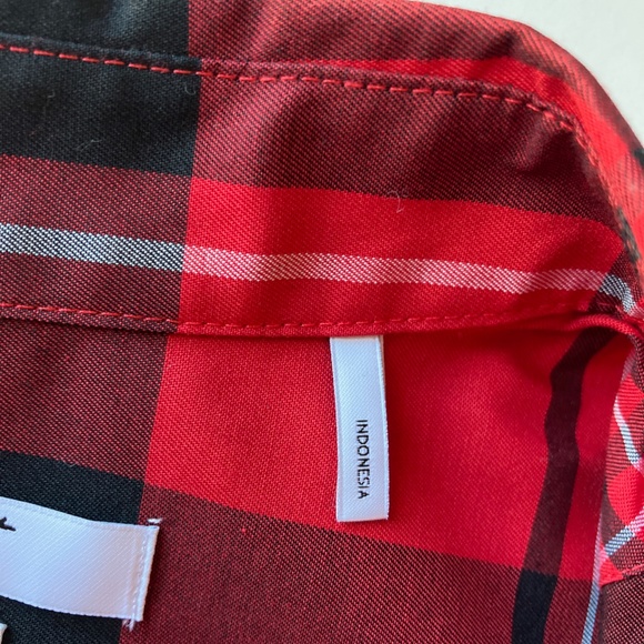 NEW Red Plaid Shirt Tunic Size 6 Foxcroft Holiday Tartan Wrinkle-Free Shaped Fit - Picture 12 of 12